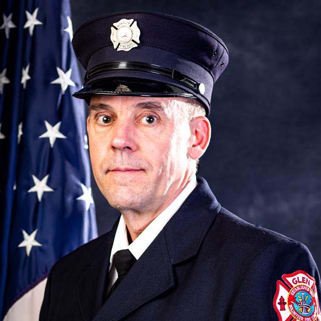 Lt Rich Arehart Glen Ellyn Volunteer Firefighter of the Year 2024 sq